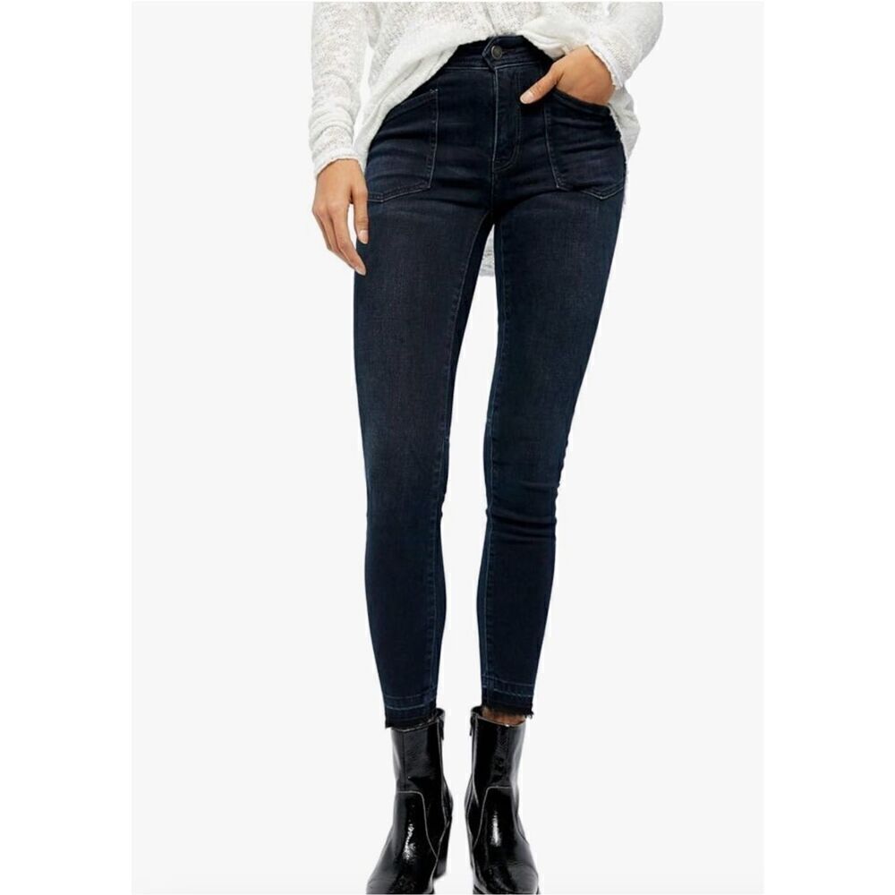 Free People Women's Ivy Mid Rise Skinny Jeans size 28 Dark‎ Blue